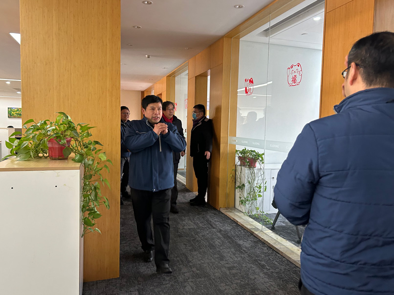 祥蛇映春暉 新歲啟新程——巨人工業園喜迎開工