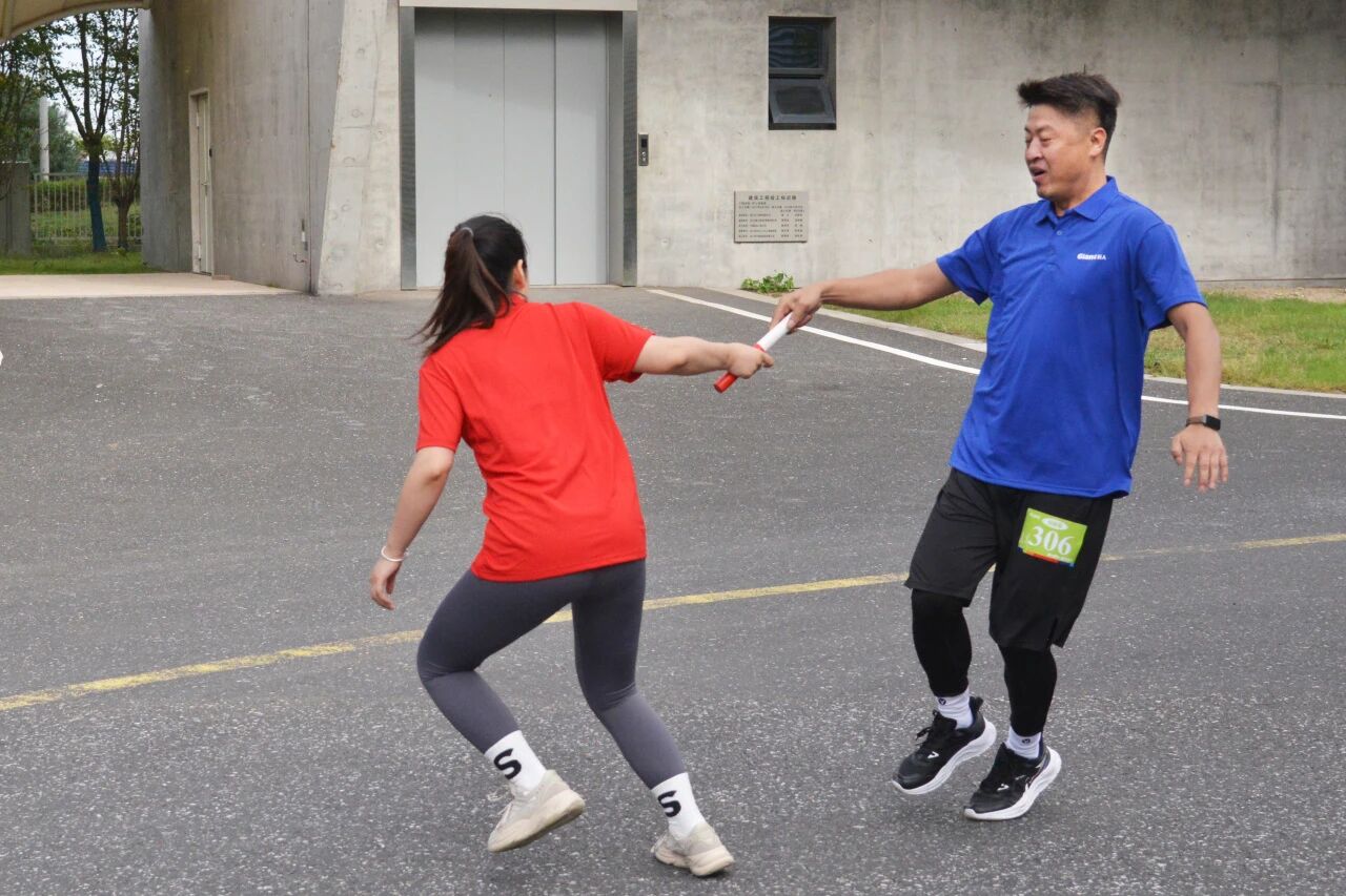 7分47秒登上南潯之巔 刷新紀錄